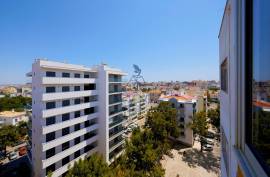 3 bedroom apartment with east/south sun exposure in Portimão 3 bedroom apartment with east/south sun exposure in Portimão