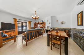 3+2 Bedroom Villa - Located in Vale França within walking distance of Praia do Vau 3+2 Bedroom Villa - Located in Vale França within walking distance of Praia do Vau