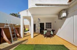 3+2 Bedroom Villa - Located in Vale França within walking distance of Praia do Vau 3+2 Bedroom Villa - Located in Vale França within walking distance of Praia do Vau