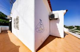 3+2 Bedroom Villa - Located in Vale França within walking distance of Praia do Vau 3+2 Bedroom Villa - Located in Vale França within walking distance of Praia do Vau