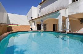 3+2 Bedroom Villa - Located in Vale França within walking distance of Praia do Vau 3+2 Bedroom Villa - Located in Vale França within walking distance of Praia do Vau