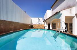 3+2 Bedroom Villa - Located in Vale França within walking distance of Praia do Vau 3+2 Bedroom Villa - Located in Vale França within walking distance of Praia do Vau