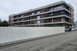Exclusive 2 Bedroom Apartment in Grijó with Terrace (25m²), Box for 2 Cars and Laundry Exclusive 2 Bedroom Apartment in Grijó with Terrace (25m²), Box for 2 Cars and Laundry