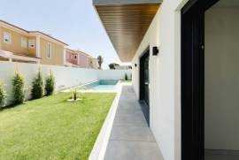 Moradia T4 Nova em Murches