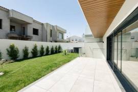 Moradia T4 Nova em Murches