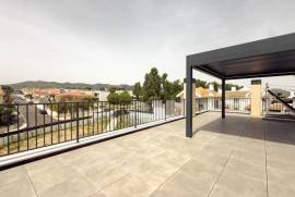 Moradias T4 de Luxo com Terraço e Vista Mar em Cascais