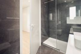 Moradias T4 de Luxo com Terraço e Vista Mar em Cascais