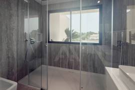 Moradias T4 de Luxo com Terraço e Vista Mar em Cascais