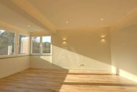 Apartamento T2 Renovado no Estoril a 5 Minutos da Praia