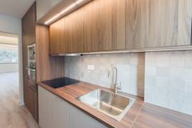 Apartamento T2 Renovado no Estoril a 5 Minutos da Praia