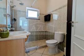 3-Bed Family Villa in excellent condition with Guest Apartment – Boliqueime, Algarve
