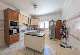 3-Bed Family Villa in excellent condition with Guest Apartment – Boliqueime, Algarve