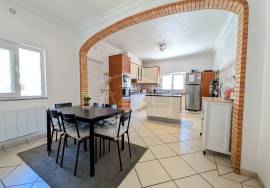 3-Bed Family Villa in excellent condition with Guest Apartment – Boliqueime, Algarve