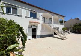 3-Bed Family Villa in excellent condition with Guest Apartment – Boliqueime, Algarve