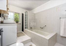 Stunning Semi-Detached Villa in the Heart of Malhadais, Boliqueime Stunning Semi-Detached Villa in the Heart of Malhadais, Boliqueime