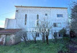 Opportunity for developers and investors: Sale of property in Fatima - close to the Sanctuary and House of the Little Shepherds Opportunity for developers and investors: Sale of property in Fatima - close to the Sanctuary and House of the Little Shepherds