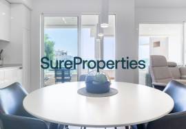 Bright holiday rental apartment with sea views and pool in Torrox Costa.