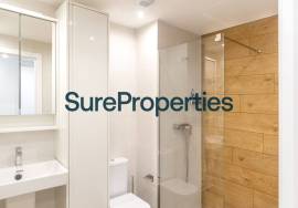 Bright holiday rental apartment with sea views and pool in Torrox Costa.