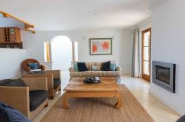 Eco-Luxury Villa with Private Pool in Alma Verde Village, Algarve Eco-Luxury Villa with Private Pool in Alma Verde Village, Algarve