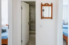 Renovated, Ground Floor T2 Apartment with Sea Views & Large Private Terrace Renovated, Ground Floor T2 Apartment with Sea Views & Large Private Terrace