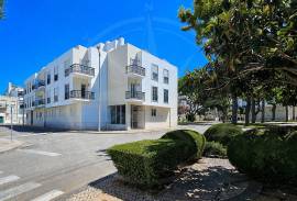 Central Tavira 3 Bedroom Apartment with Private Sun Terrace