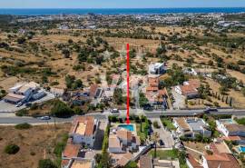 ALBUFEIRA – 4 BEDROOM VILLA – PRIVATE GARDEN – SWIMMING POOL – GARAGE
