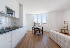 Fully Renovated Residential Investment Building for Sale in Barreira, Leiria | 17 Apartments | 7% Yield Fully Renovated Residential Investment Building for Sale in Barreira, Leiria | 17 Apartments | 7% Yield