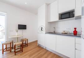 Fully Renovated Residential Investment Building for Sale in Barreira, Leiria | 17 Apartments | 7% Yield Fully Renovated Residential Investment Building for Sale in Barreira, Leiria | 17 Apartments | 7% Yield