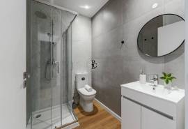 Fully Renovated Residential Investment Building for Sale in Barreira, Leiria | 17 Apartments | 7% Yield Fully Renovated Residential Investment Building for Sale in Barreira, Leiria | 17 Apartments | 7% Yield