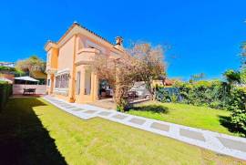 Stunning 3 Bed Villa For Sale in Cadiz Spain
