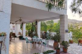 Excellent 5 Bed House For Sale in Crevillent Alicante Spain Excellent 5 Bed House For Sale in Crevillent Alicante Spain