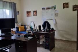 Excellent 4 Bed Room House & Farm To Redevelop For Sale In Kabwe, Zambia Excellent 4 Bed Room House & Farm To Redevelop For Sale In Kabwe, Zambia