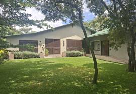 Excellent 4 Bed Room House & Farm To Redevelop For Sale In Kabwe, Zambia Excellent 4 Bed Room House & Farm To Redevelop For Sale In Kabwe, Zambia