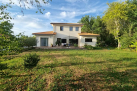 Stunning 5 Bedroom Villa For Sale in Biscarrosse Atlantic Coast South West France Stunning 5 Bedroom Villa For Sale in Biscarrosse Atlantic Coast South West France