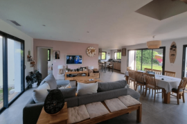 Stunning 5 Bedroom Villa For Sale in Biscarrosse Atlantic Coast South West France Stunning 5 Bedroom Villa For Sale in Biscarrosse Atlantic Coast South West France
