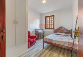 4 bedroom villa with garage in Funchal 4 bedroom villa with garage in Funchal