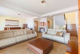 3 bedroom villa with sea view in Estreito da Calheta 3 bedroom villa with sea view in Estreito da Calheta