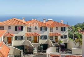 3 bedroom villa with sea view in Estreito da Calheta 3 bedroom villa with sea view in Estreito da Calheta