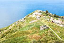Great Opportunity, Villa and Land with definitive sea views