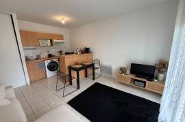 Flats / Apartments for rent - 2 rooms - 36 m2 - PLOERMEL - (56800)