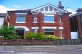 3 Bedrooms - House - For Rent -