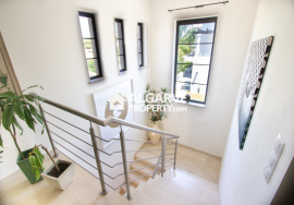 Fabulous  Villa 5+1 near the beach and close to Quinta do Lago and Vale Lobo, Algarve