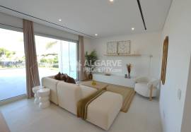 Contemporary style 3 bedroom villas with garden and swimming pool near Vilamoura/Vila Sol, Algarve