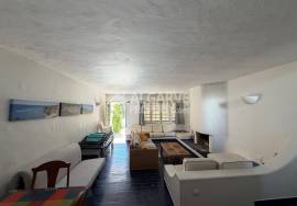Two bedroom villa close to the beach and golf in Albufeira