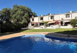 Two bedroom villa close to the beach and golf in Albufeira