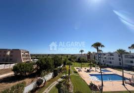 2 bedroom apartment in Vila Rosa Golf near Praia da Falésia and Marina in Vilamoura, Algarve