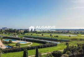 2 bedroom apartment in Vila Rosa Golf near Praia da Falésia and Marina in Vilamoura, Algarve