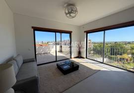 2 bedroom apartment in Vila Rosa Golf near Praia da Falésia and Marina in Vilamoura, Algarve