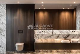 Contemporary Luxury 4-bedroom Villa in Vilamoura