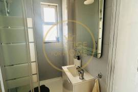 Penthouse with sea view and central location in Loulé